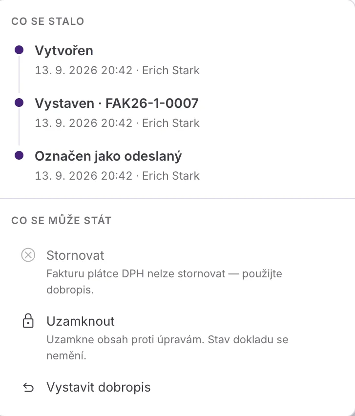 Otevřený stavový panel: nahoře časová osa s kroky Vytvořen, Vystaven a Označen jako odeslaný, dole seznam dalších kroků se šedou položkou Stornovat.
